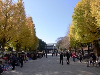 20101204_02靖国神社.jpg