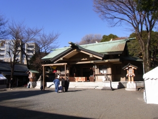 20111230_37東郷神社とZ旗.jpg